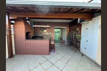 Apartamento à venda com 180m², 4 quartos e 2 vagas