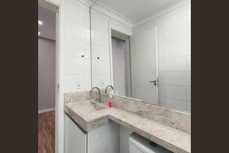 Banheiro de apartamento para alugar com 2 quartos, 49m² em Vila Nambi, Jundiaí