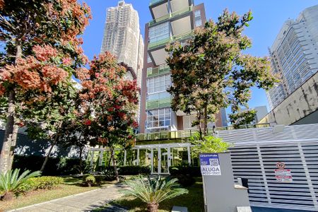 Apartamento para alugar com 25m², 1 quarto e 1 vaga Apartamento para alugar com 25m², 1 quarto e 1 vagaFachada - Plaquinha