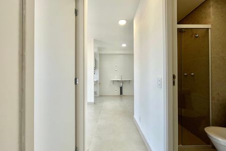Apartamento para alugar com 37m², 2 quartos e sem vaga Apartamento para alugar com 37m², 2 quartos e sem vagaCorredor