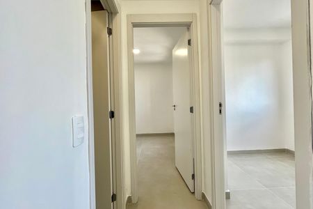Apartamento para alugar com 37m², 2 quartos e sem vaga Apartamento para alugar com 37m², 2 quartos e sem vagaCorredor