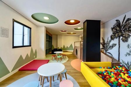 Apartamento para alugar com 37m², 2 quartos e sem vaga Apartamento para alugar com 37m², 2 quartos e sem vagaÁrea comum - Brinquedoteca