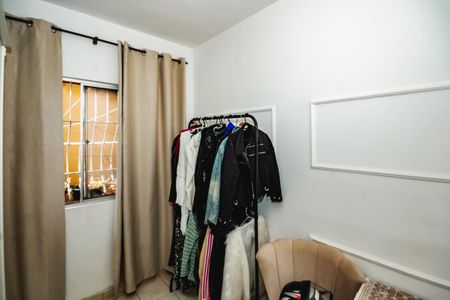 Apartamento à venda com 3 quartos, 62m² em Heliópolis, Belo Horizonte