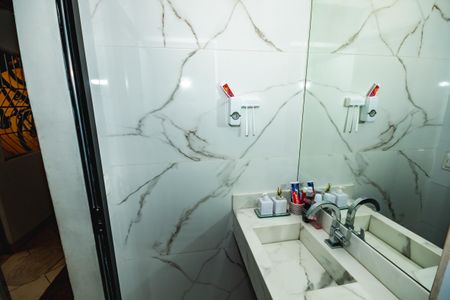 Apartamento à venda com 3 quartos, 62m² em Heliópolis, Belo Horizonte