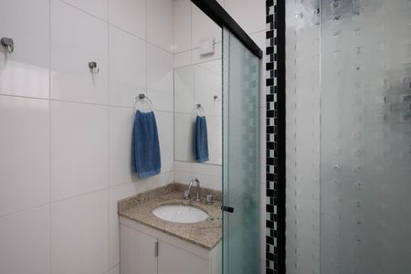Casa de condomínio à venda com 90m², 2 quartos e 1 vaga Casa de condomínio à venda com 90m², 2 quartos e 1 vagaBanheiro da Suíte 1
