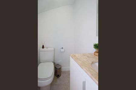 Casa de condomínio à venda com 90m², 2 quartos e 1 vaga Casa de condomínio à venda com 90m², 2 quartos e 1 vagaBanheiro da Suíte 2