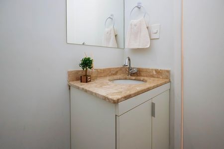 Casa de condomínio à venda com 90m², 2 quartos e 1 vaga Casa de condomínio à venda com 90m², 2 quartos e 1 vagaBanheiro da Suíte 2