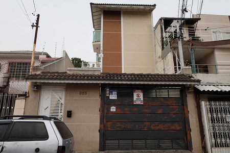 Casa de condomínio à venda com 90m², 2 quartos e 1 vaga Casa de condomínio à venda com 90m², 2 quartos e 1 vagaFachada / Placa
