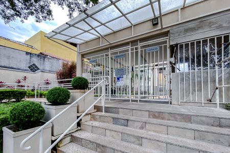 Apartamento para alugar com 80m², 2 quartos e 2 vagas Apartamento para alugar com 80m², 2 quartos e 2 vagasFachada - Plaquinha