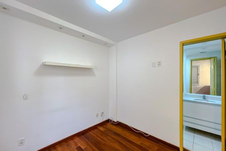 Apartamento para alugar com 80m², 2 quartos e 2 vagas Apartamento para alugar com 80m², 2 quartos e 2 vagasQuarto 2 - Suíte