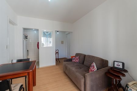 Sala de apartamento para alugar com 1 quarto, 37m² em Morro dos Ingleses, São Paulo