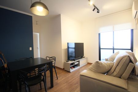 Apartamento à venda com 67m², 1 quarto e 1 vagaSala