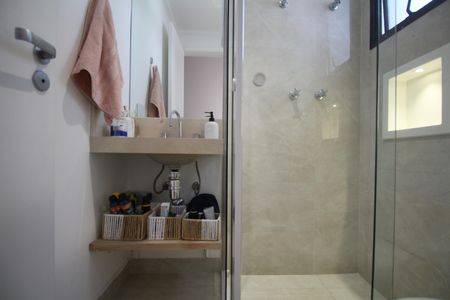 Apartamento à venda com 67m², 1 quarto e 1 vagaBanheiro 