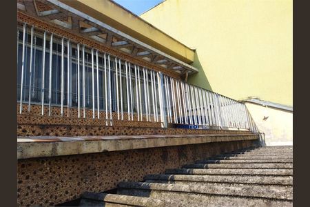 Casa à venda com 184m², 3 quartos e 5 vagas