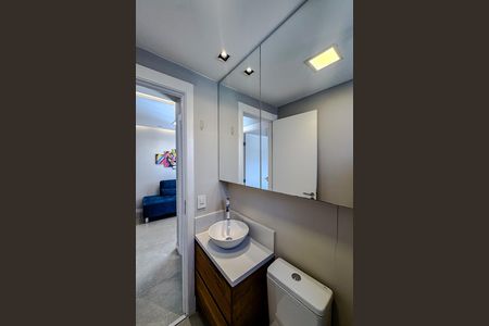 Apartamento à venda com 42m², 2 quartos e sem vaga Apartamento à venda com 42m², 2 quartos e sem vagaBanheiro