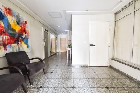 Apartamento à venda com 88m², 2 quartos e 1 vaga Apartamento à venda com 88m², 2 quartos e 1 vagaHall de entrada
