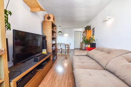 Apartamento à venda com 88m², 2 quartos e 1 vaga Apartamento à venda com 88m², 2 quartos e 1 vagaSala