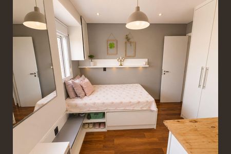 Apartamento à venda com 132m², 4 quartos e 3 vagas Apartamento à venda com 132m², 4 quartos e 3 vagasQuarto