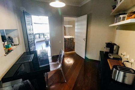 Apartamento para alugar com 239m², 3 quartos e 3 vagas Apartamento para alugar com 239m², 3 quartos e 3 vagasCopa