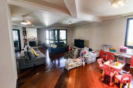 Apartamento para alugar com 239m², 3 quartos e 3 vagas Apartamento para alugar com 239m², 3 quartos e 3 vagasSala 1