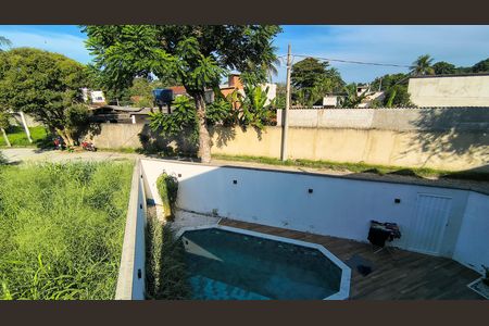 Casa de condomínio à venda com 240m², 3 quartos e 2 vagas Casa de condomínio à venda com 240m², 3 quartos e 2 vagasVaranda do Quarto 1 e 2