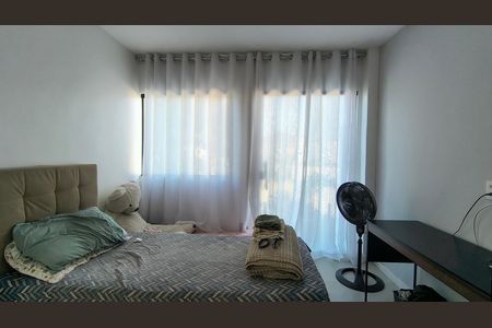 Casa de condomínio à venda com 240m², 3 quartos e 2 vagas Casa de condomínio à venda com 240m², 3 quartos e 2 vagasQuarto 1