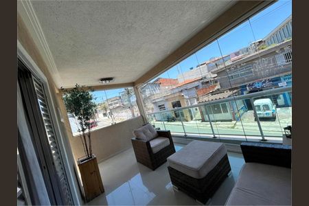 Casa à venda com 3 quartos, 200m² em Parque Pan Americano, São Paulo