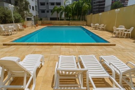 Apartamento para alugar com 130m², 3 quartos e 3 vagas