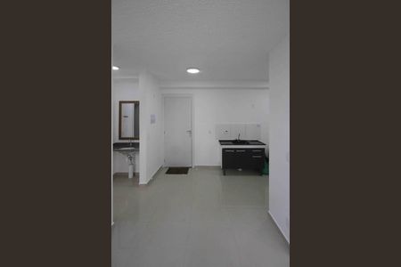 Apartamento para alugar com 34m², 2 quartos e sem vaga Apartamento para alugar com 34m², 2 quartos e sem vagaSala