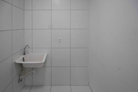 Apartamento para alugar com 34m², 2 quartos e sem vaga Apartamento para alugar com 34m², 2 quartos e sem vagaÁrea de Serviço