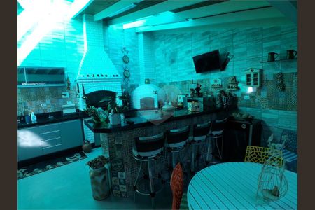 Casa à venda com 270m², 3 quartos e 3 vagas