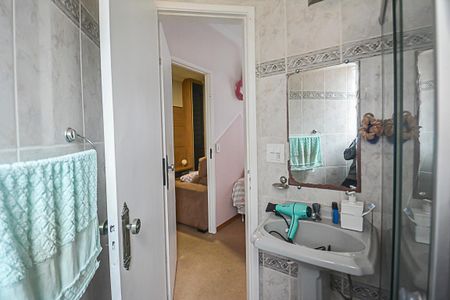 Apartamento à venda com 186m², 3 quartos e 2 vagas Apartamento à venda com 186m², 3 quartos e 2 vagasBanheiro da Suíte 2