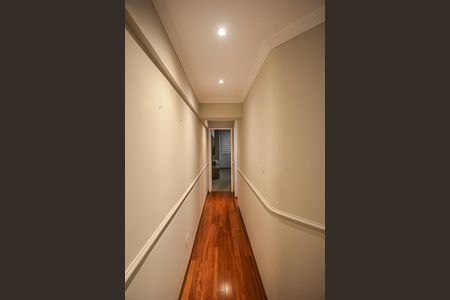 Apartamento à venda com 186m², 3 quartos e 2 vagas Apartamento à venda com 186m², 3 quartos e 2 vagasCorredor
