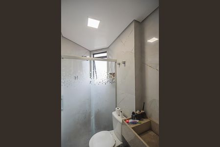 Apartamento à venda com 186m², 3 quartos e 2 vagas Apartamento à venda com 186m², 3 quartos e 2 vagasBanheiro da Suíte
