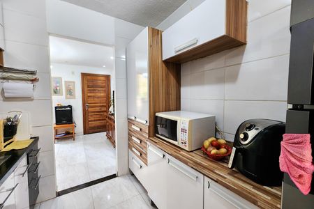 Apartamento à venda com 147m², 2 quartos e 1 vaga Apartamento à venda com 147m², 2 quartos e 1 vagaCozinha