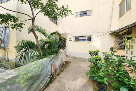 Apartamento à venda com 147m², 2 quartos e 1 vaga Apartamento à venda com 147m², 2 quartos e 1 vagaÁrea Comum