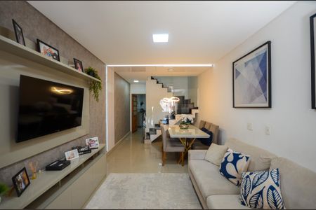 Sala de casa à venda com 3 quartos, 114m² em Parque Sao Domingos, São Paulo