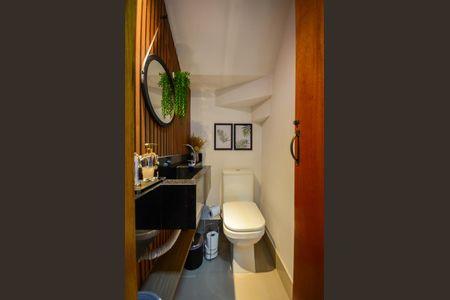 Casa à venda com 114m², 3 quartos e 2 vagas Casa à venda com 114m², 3 quartos e 2 vagasLavabo