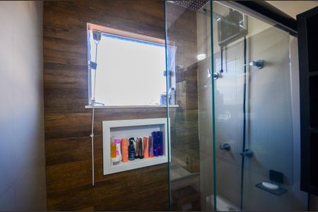 Casa à venda com 114m², 3 quartos e 2 vagas Casa à venda com 114m², 3 quartos e 2 vagasSuíte 1 - Banheiro