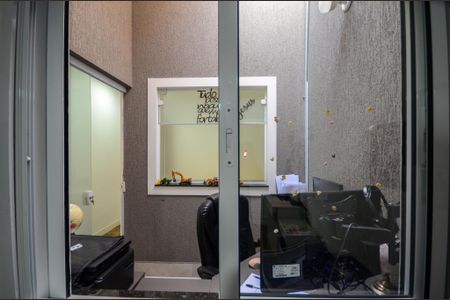 Casa à venda com 114m², 3 quartos e 2 vagas Casa à venda com 114m², 3 quartos e 2 vagasQuarto 1 - Janela