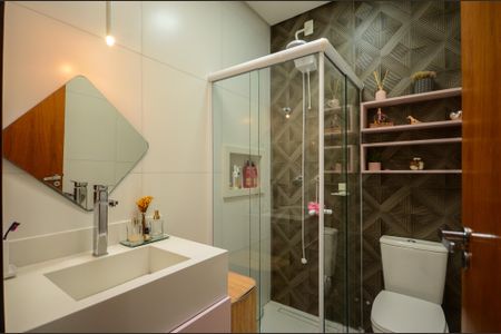 Casa à venda com 114m², 3 quartos e 2 vagas Casa à venda com 114m², 3 quartos e 2 vagasBanheiro