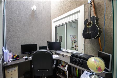 Escritorio de casa à venda com 3 quartos, 114m² em Parque Sao Domingos, São Paulo