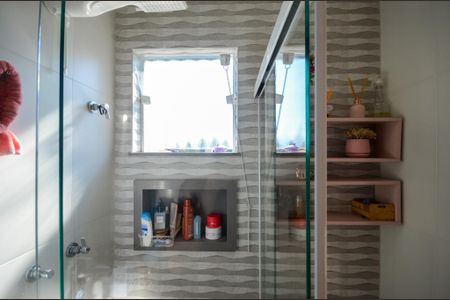 Casa à venda com 114m², 3 quartos e 2 vagas Casa à venda com 114m², 3 quartos e 2 vagasSuíte 2 - Banheiro