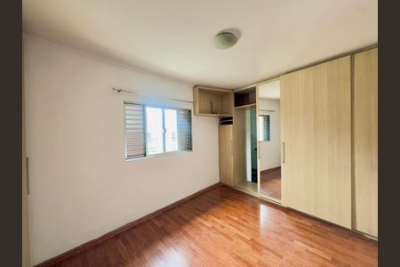 Casa à venda com 250m², 3 quartos e 6 vagasQuarto 1