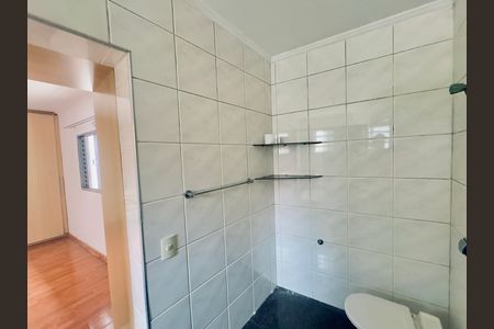 Casa à venda com 250m², 3 quartos e 6 vagasBanheiro 2