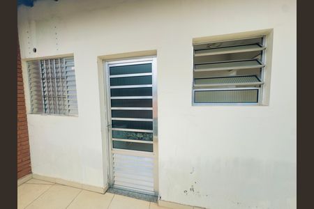Casa à venda com 250m², 3 quartos e 6 vagasDeposito