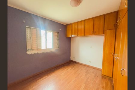 Casa à venda com 250m², 3 quartos e 6 vagasQuarto 2