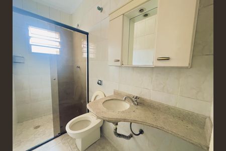 Casa à venda com 250m², 3 quartos e 6 vagasBanheiro 3