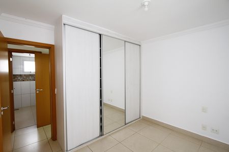 Apartamento à venda com 180m², 3 quartos e 2 vagasQuarto 1