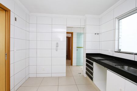 Apartamento à venda com 180m², 3 quartos e 2 vagasCozinha
